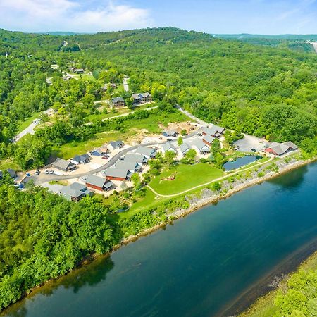 New Ozark Oasis Luxe Cabin Retreat With Hot Tub Hollister Eksteriør billede