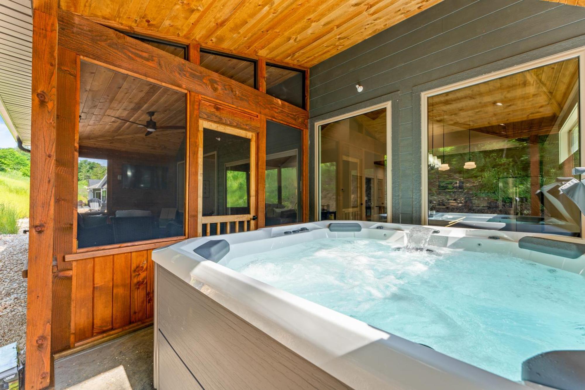 New Ozark Oasis Luxe Cabin Retreat With Hot Tub Hollister Eksteriør billede